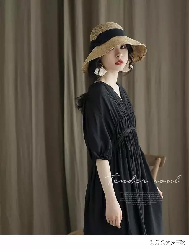 无顶防晒草帽最新款,海边今年最洋气的黄色防晒草帽