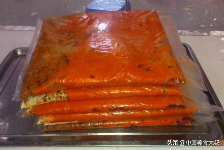 炒菜火锅底料怎么处理,火锅底料炒制怎么防止糊锅