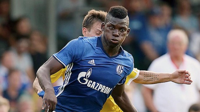 瑞士小将任意球破门,瑞士队欧洲杯精彩的一球