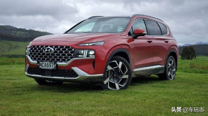 雪佛兰巡领者起亚索兰托圣达菲,现代圣达菲跟起亚索兰托哪个好