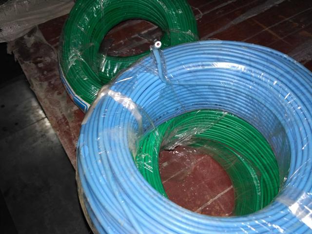 电线没有线盒如何固定,电线没有支柱怎么架线