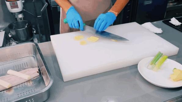 米其林蒲烧鳗鱼,日本蒲烧鳗鱼匠人