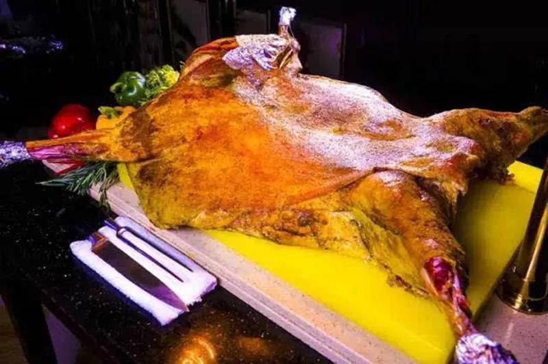 三荤一素饭菜,甘肃西北漳县特产