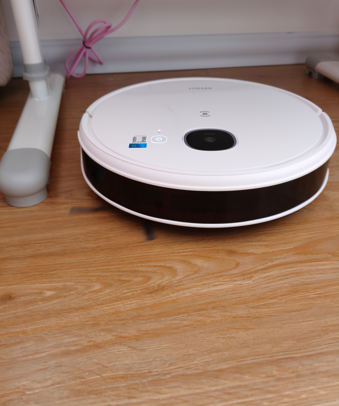扫地机器人可以自动拖地吗,自动洗拖布拖地机器人深度测评