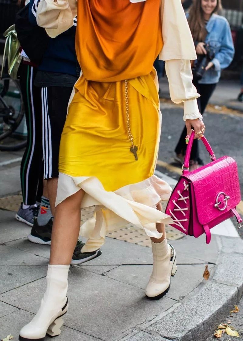 大金链子忘了戴,大金链子好久没戴了