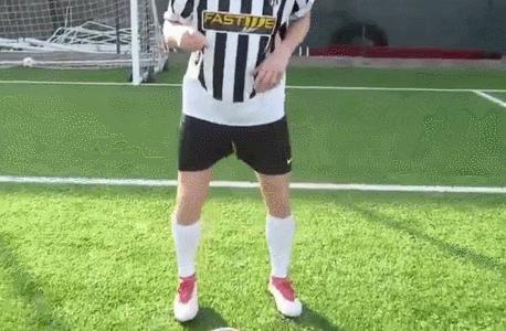 论骚只服最后这招，学会了就是球场最靓的仔