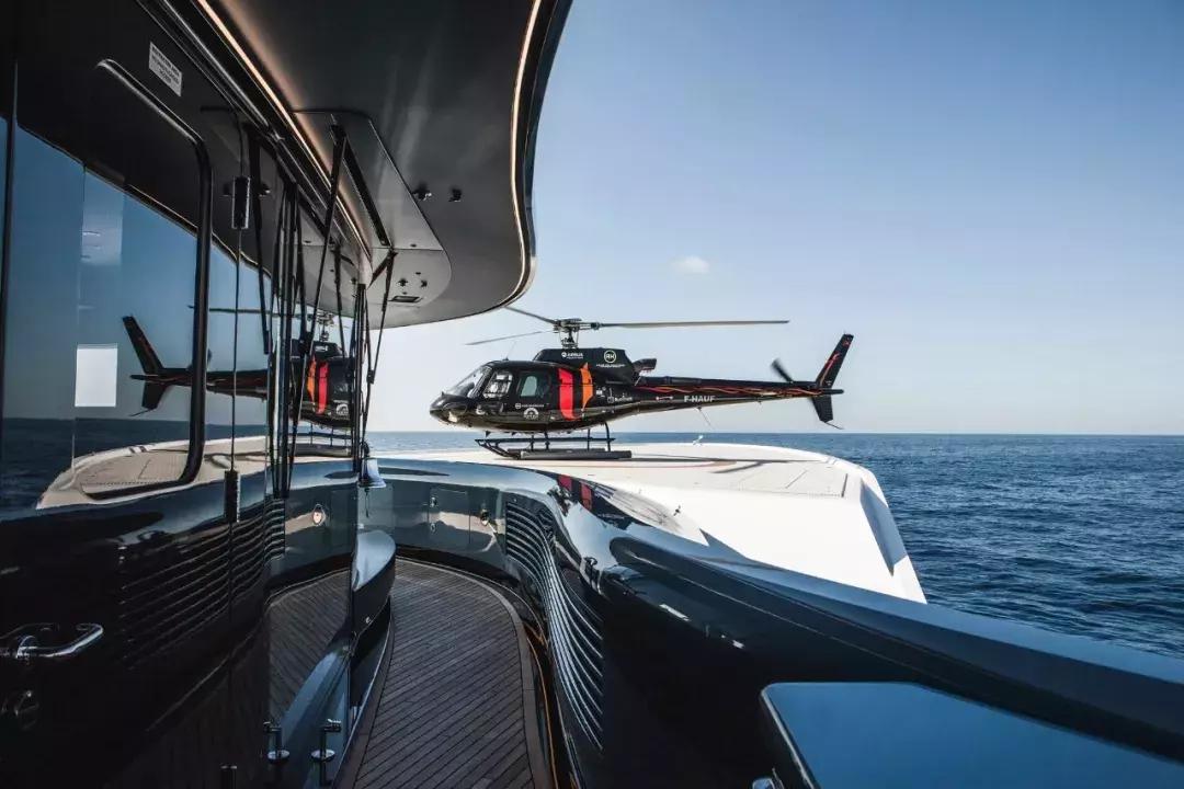 最豪华游艇别墅,一艘超级游艇多少钱