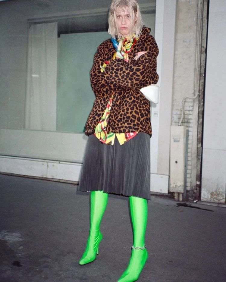 1块钱发夹,5000块的发夹真的很难接受