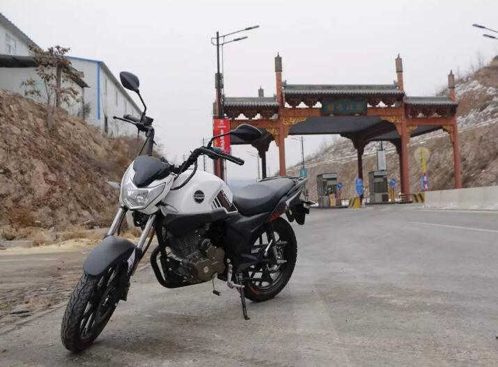 买多大排量的摩托油耗动力最优秀,省油双缸摩托