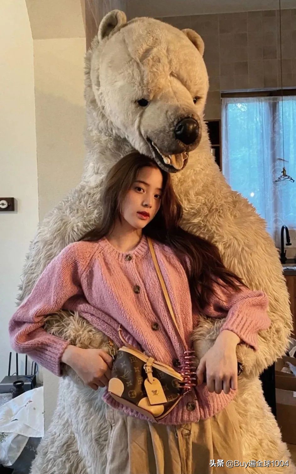 欧阳娜娜的早期写真,欧阳娜娜写真惹争议照片