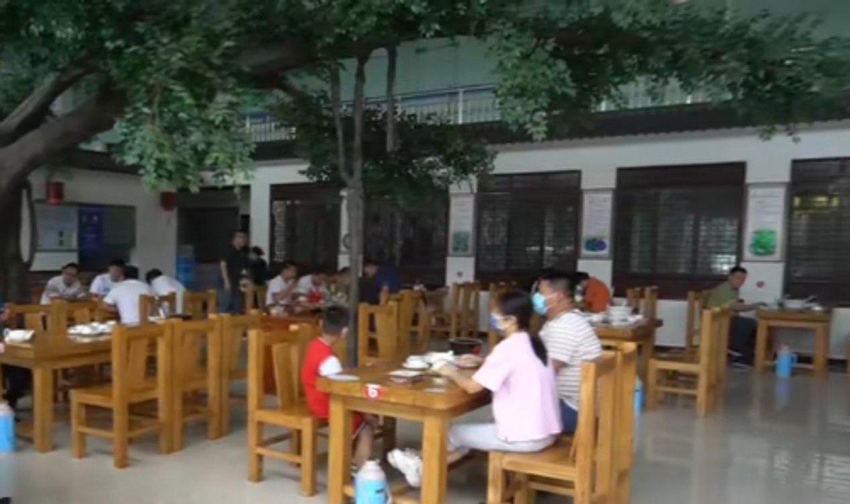 天价包子店,河北最红的包子店