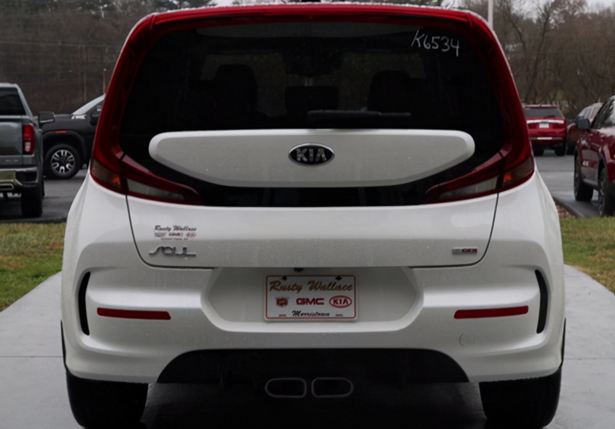 起亚秀尔二手车油耗,起亚新款秀尔图片