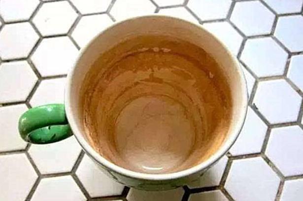 家用清洁小妙招万能清洁剂,自制厨房油污清洁剂3秒去油污