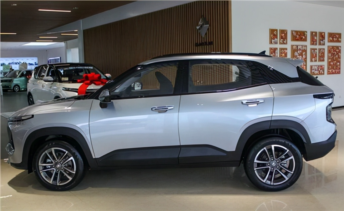 宝骏rs-3落地多少钱,宝骏rs-3裸车价真实报价