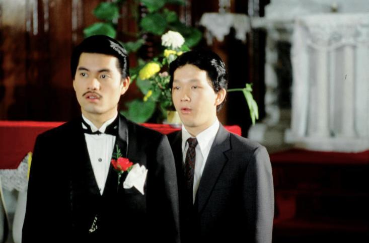 吕良伟三段婚姻,吕良伟喜欢周海媚还是邝美云