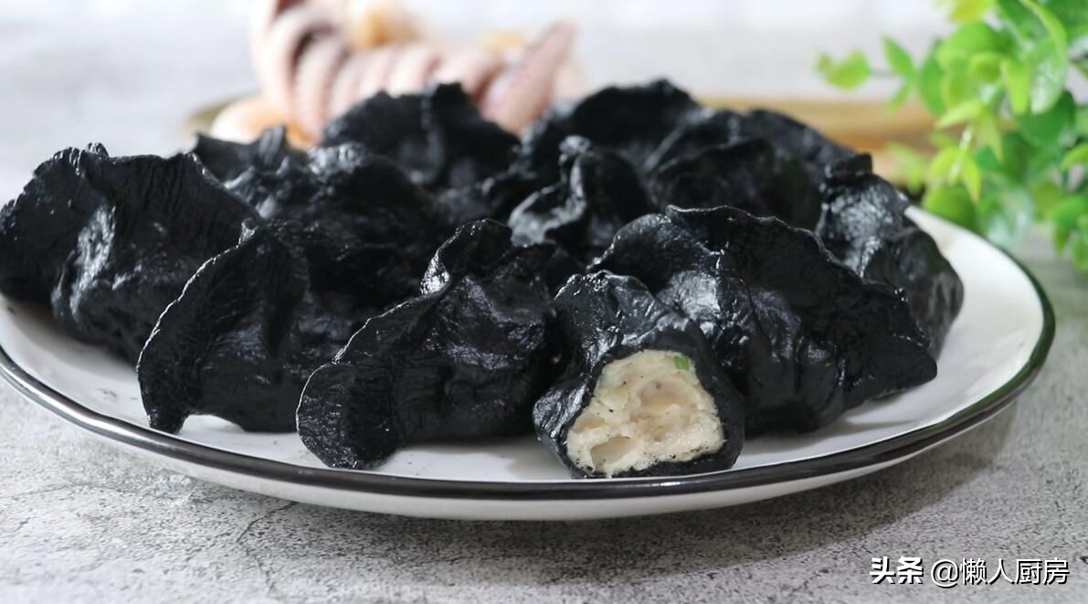 大墨鱼整个红烧,墨鱼水饺墨鱼和肉的比例