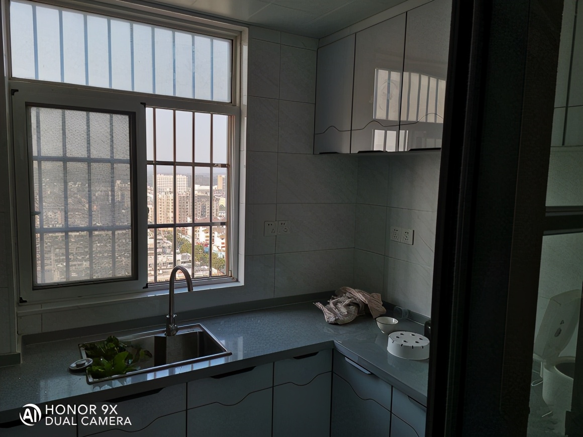 普通住房建筑面积122平方算豪宅吗,127平米套内面积要多少钱