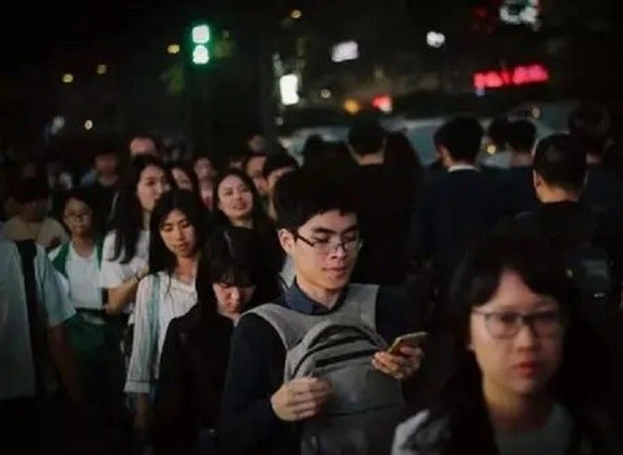 中国“无根一代”不断崛起:更多的90后年轻人,已经不和亲戚往来