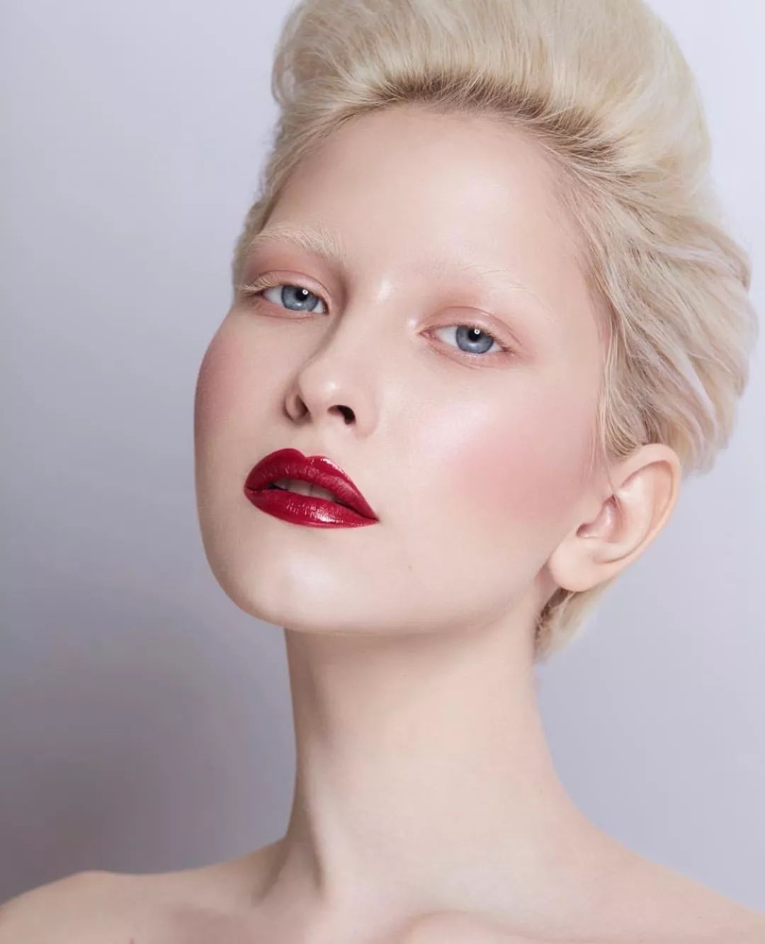 石原里美妆容干净高级教程,石原里美最新写真集妆容手绘