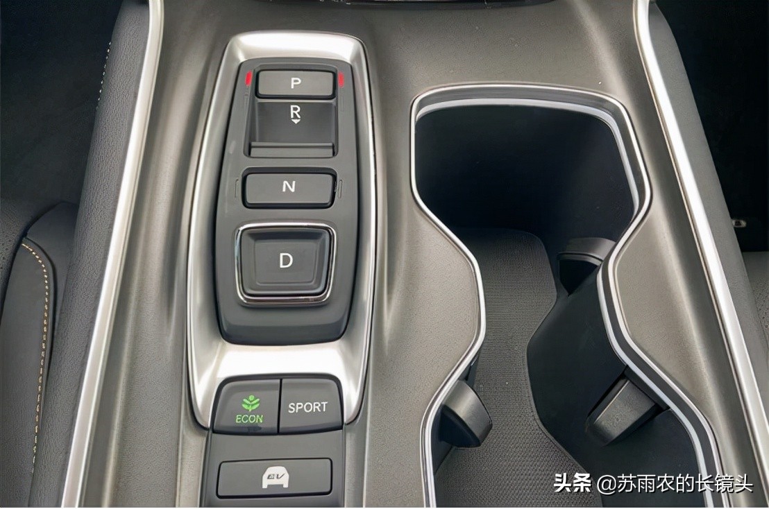 试驾2022款本田雅阁混动锐领版,新款雅阁锐混动