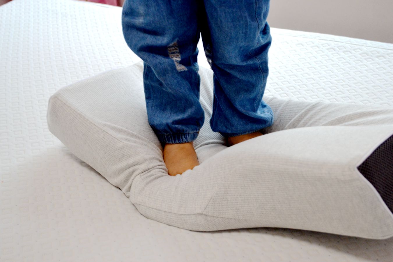 床垫里有玄机,床垫的水很深