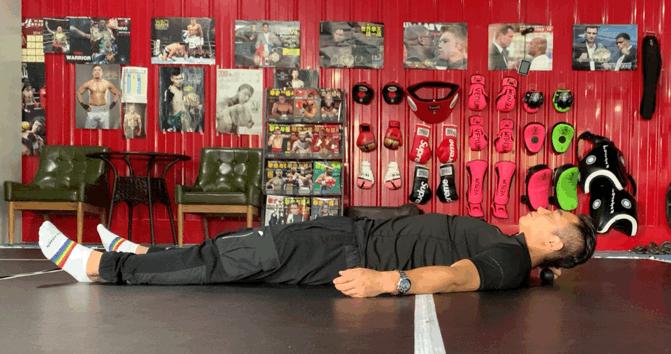 为什么背有富贵包,背很厚有富贵包怎么解决