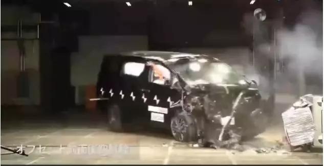 加价神车不加面子,碰撞成绩最差的三款车型慎买