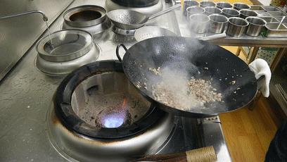 新疆炒羊肉的家常做法大全集,回族芹菜炒羊肉家常做法宁夏