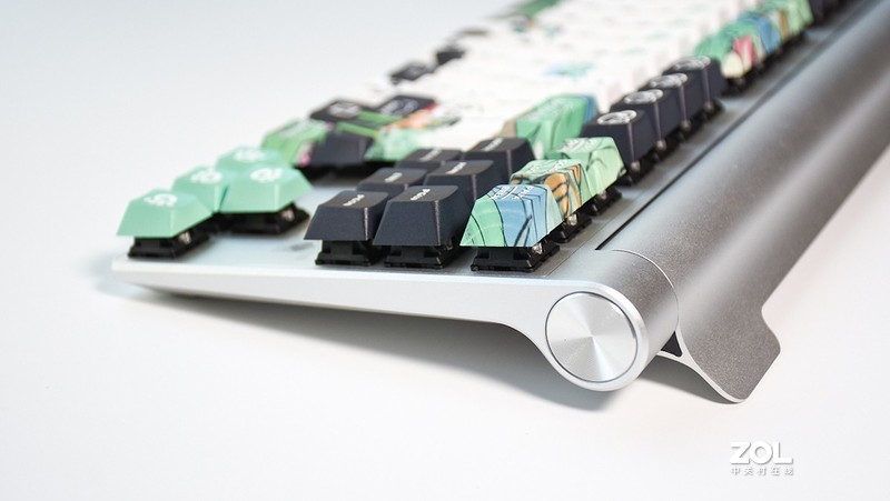 国风涂装键盘,樱桃mx1.1红轴机械键盘测评