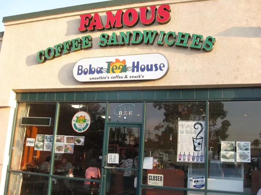 *子楣叶**：不脱衣服拍三级，还为此损失一千万？为何还被人骂不要脸