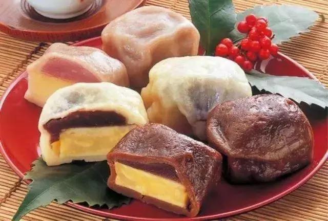 熊本熊真身零距离接触，观看表演，还有熊本限定套餐好吃好喝