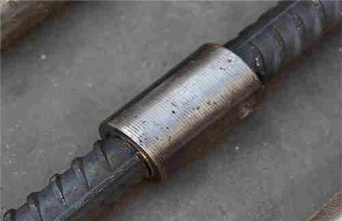 大体积混凝土浇筑专项施工方案,墙柱梁板一起浇筑混凝土施工方案