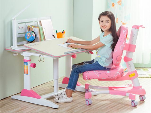 学习桌儿童选什么品牌,学习桌怎么选择合适的品牌