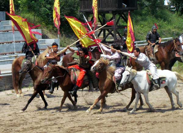 山东天上王城旅游攻略,沂水天上王城和沂蒙山