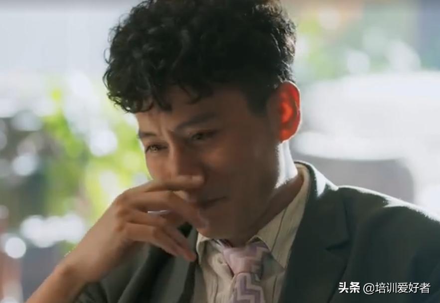 如何做到表情管理喜怒不形于色,掌握七种表情