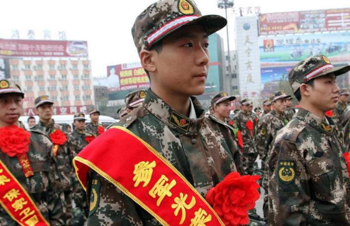 士官生本科和专科到部队有区别吗,在部队上考士官有什么好处