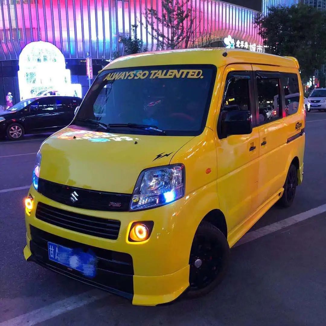 铃木浪迪哪一年的值得玩,东风小康v27和铃木浪迪哪个好