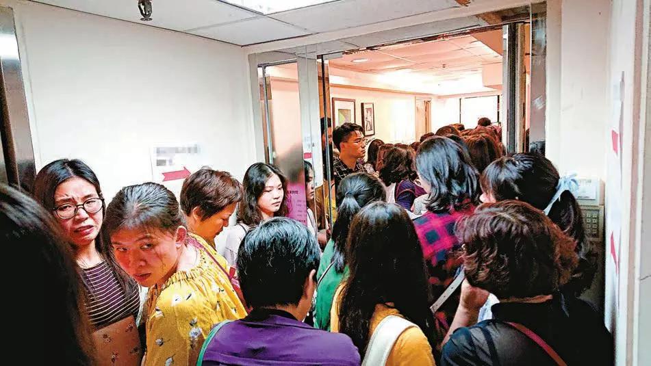 为什么香港被称为购物者的天堂,香港为什么成为购物天堂旅游热土