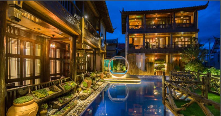 丽江白沙古镇住宿推荐,束河古镇三天两晚住宿团购