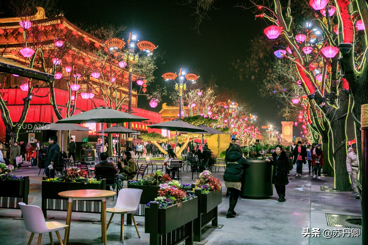 西安大唐不夜城又名灯具城,西安大唐不夜城有意思吗