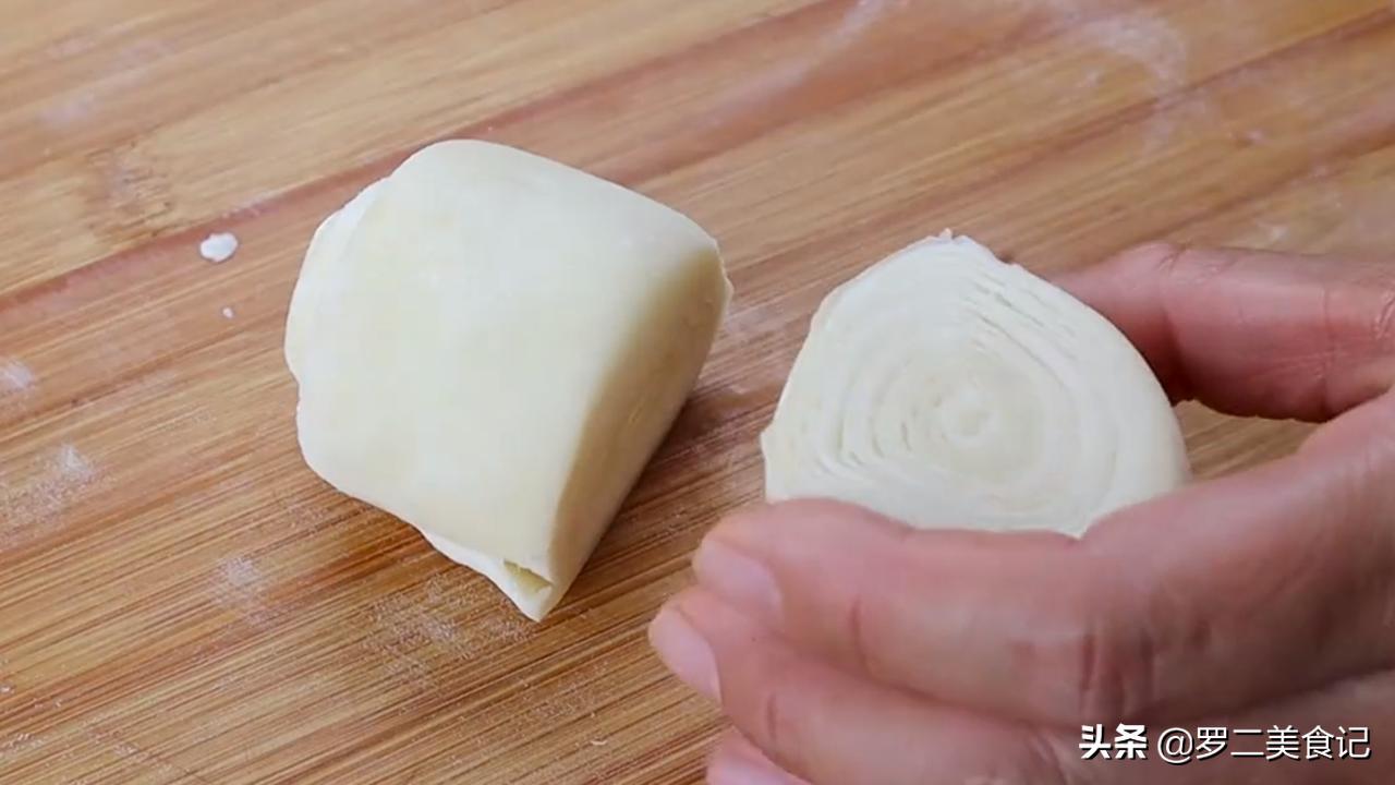 10分钟搞定简单好吃的酥饼,在家怎么做酥饼又酥又好吃