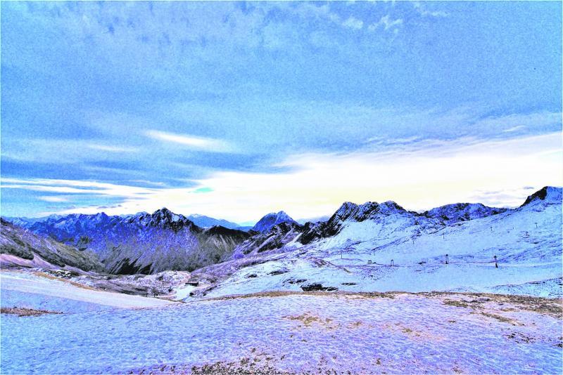 德国最高峰是哪个山,阿尔卑斯山楚格峰在哪里