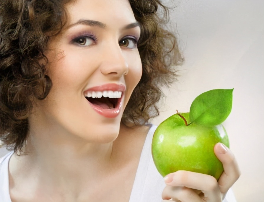 两千块种牙,上海雅悦齿科