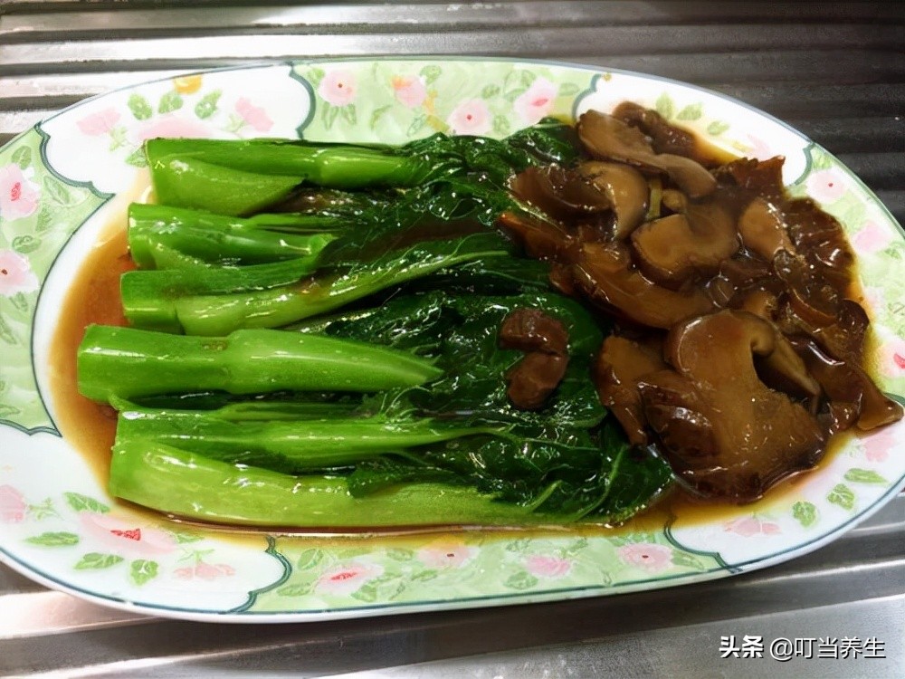 手脚冰凉怕冷失眠多梦是什么原因,四肢冰凉怕冷心阳虚怎么调理