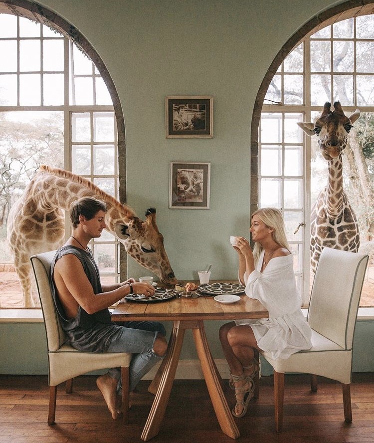 一张照片卖6500万美金,一张照片卖九千美元