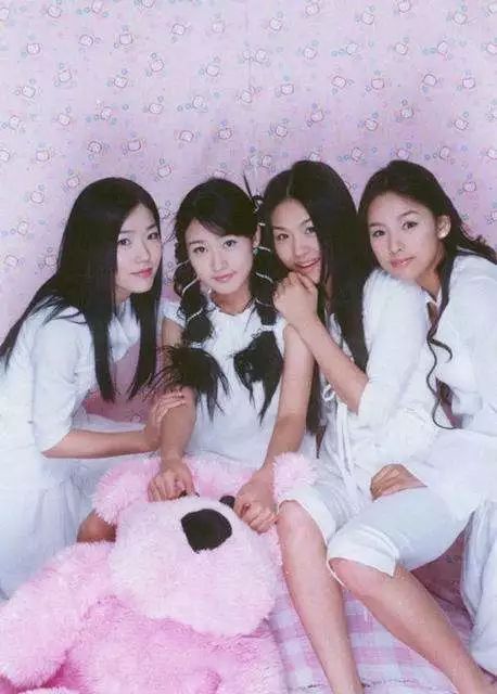 揪头发打架搞笑视频,揪头发打架女生