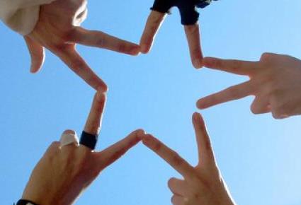 贵阳女子榨干闺蜜几十万被抓后称:我好心疼你