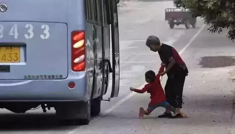 抖音给的安全感,抖音最心酸的视频