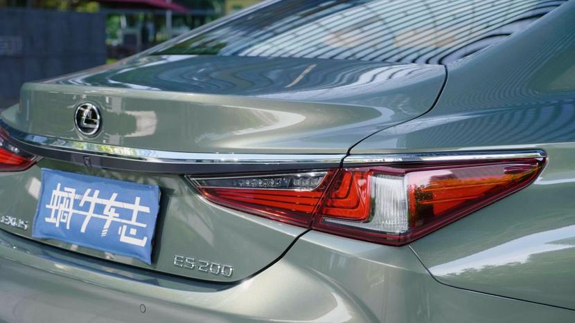 雷克萨斯销量滑坡，在中国地位已不如红旗？为何大家不买凌志了？