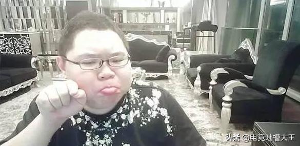 粉丝给pdd取名字,pdd全网征集儿子名